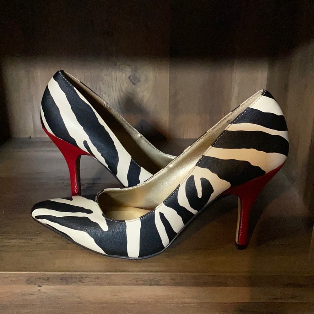 Zebra Rampage Heels, Size 10